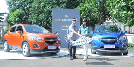 Chevrolet serahkan 1 unit Trax pada pemenang 'Trax Unlock The City'