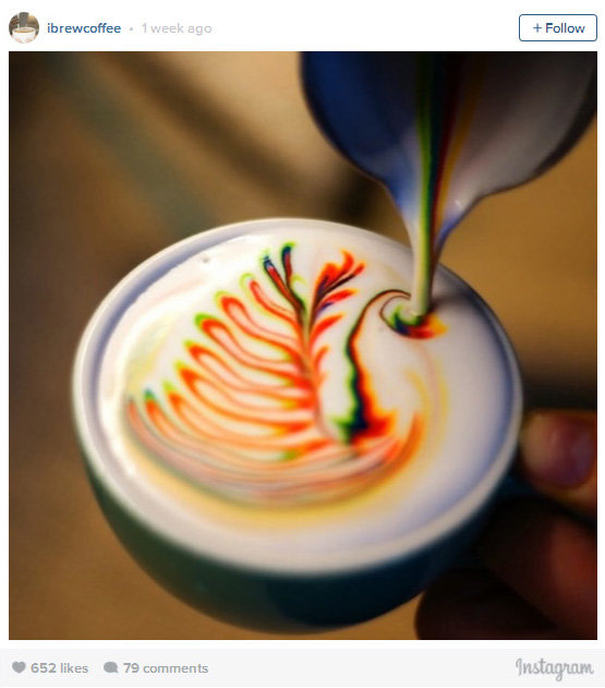 rainbow latte art