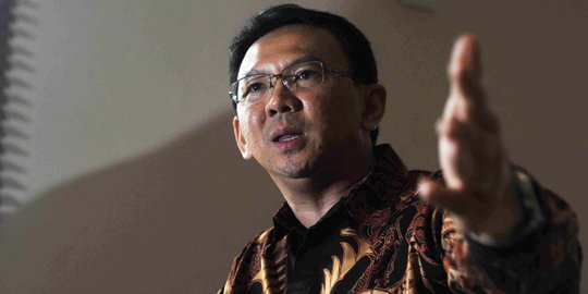 Jelang lengser, Ahok jadi sering 'baper'