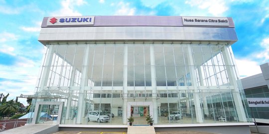 Suzuki resmikan outlet roda empat ke-300 di Palembang