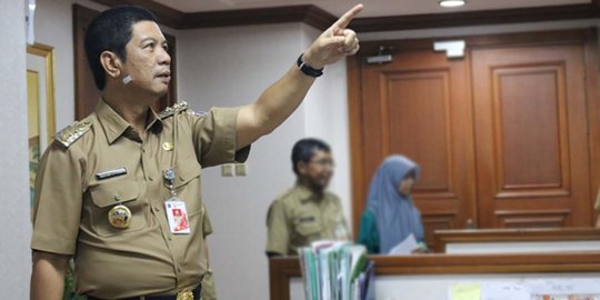 Mundur dari wali kota Jakut, Rustam sempat telepon Djarot