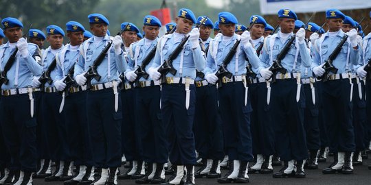 TNI AU pastikan 5 buruh yang terobos Halim pekerja ilegal