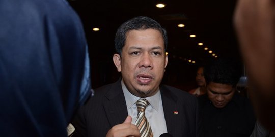 Absen sidang gugatan ke PKS, Fahri sibuk lantik pimpinan komisi VII