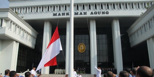 MA bentuk tim selidiki peran sekretaris di suap Pansek PN Jakpus