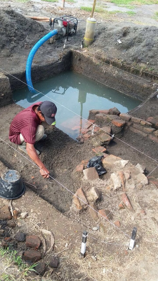 arkeolog temukan struktur candi abad 12 di kota cina medan