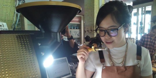 3 Kesalahan saat membuat kopi menurut Barista Asia Evani Jesslyn