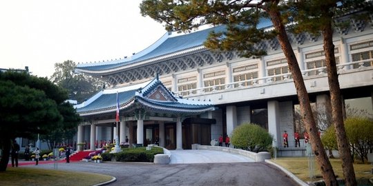 Korut buat replika istana presiden Korsel jadi sasaran tembak