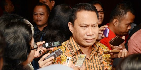 3 Anggota jadi tersangka KPK, Ketua Komisi V bilang 'tidak masalah'