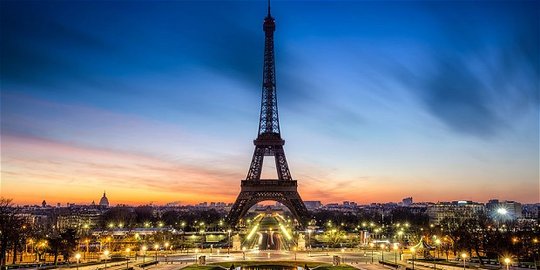 Fakta-fakta penting Menara Eiffel Paris yang megah