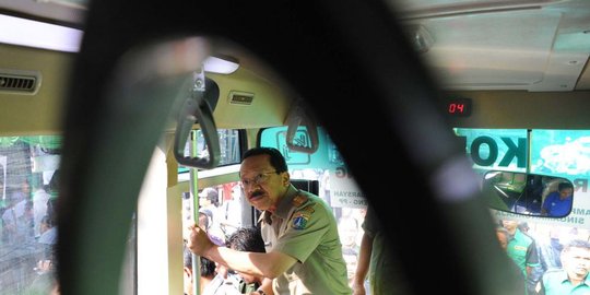 fauzi bowo rev1