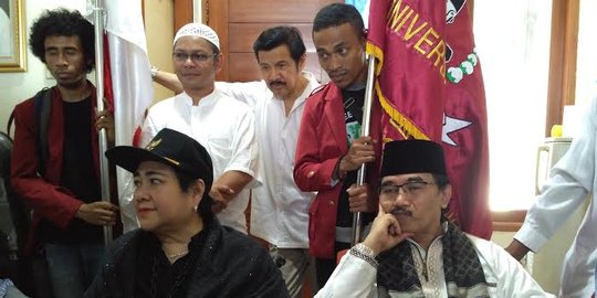 Rachmawati janjikan beasiswa warga Pasar Ikan di UBK