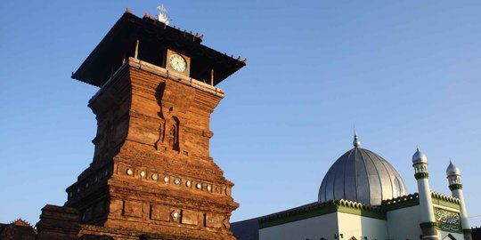 Indahnya ciri  khas  bangunan masjid  di Indonesia merdeka com