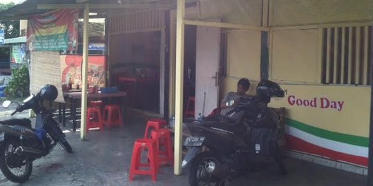 Lagi nongkrong di warung burjo, 2 remaja ditembak orang tak dikenal