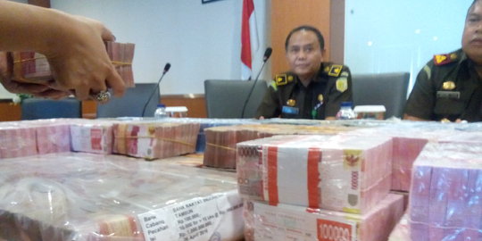 Kejari Jaksel setor Rp 10 miliar dari uang yang disita ke kas negara