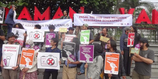 Hari Pers Dunia, jurnalis Bandung 'sentil' polisi soal intimidasi