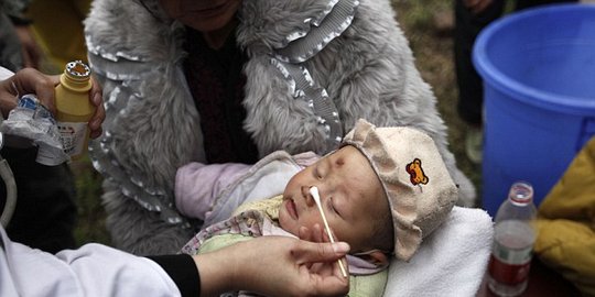 china selamat dari gempa sichuan rev1