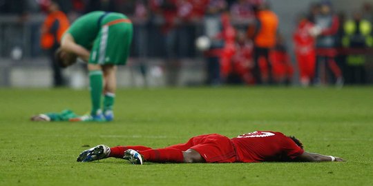 Ekspresi kelesuan para pemain Bayern Munich usai kalah dari Atletico