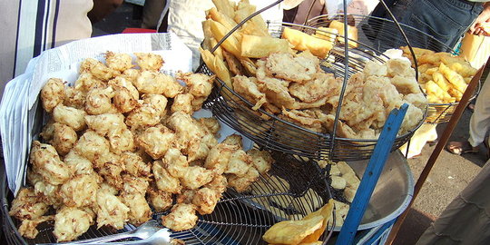  Makanan yang digoreng  tahan lama dan tidak mudah basi kok 