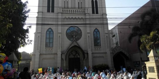 halaman gereja rev1