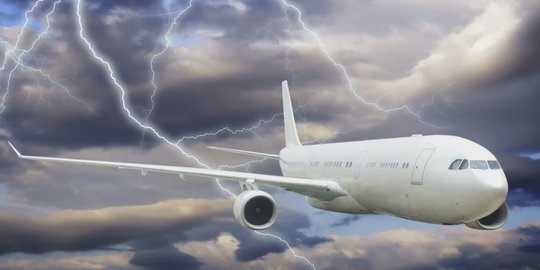 Mengapa akhir-akhir ini banyak pesawat jadi korban turbulensi?