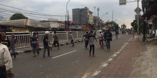 Lagi, dua kelompok ABG tawuran di Saharjo