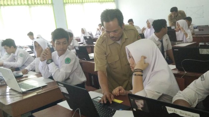 ratusan siswa smp samarinda gagal un