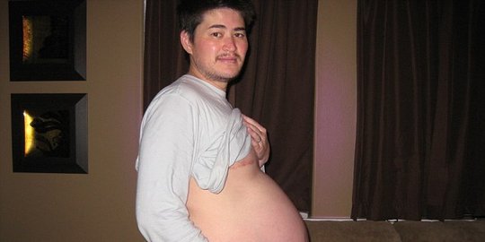melahirkan bayi lelaki rev2