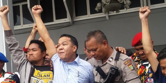 Eksepsi dikabulkan hakim, Ongen kasus hina Jokowi bebas