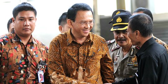 Keluar KPK, Ahok tegaskan izin reklamasi keluar sejak zaman Foke