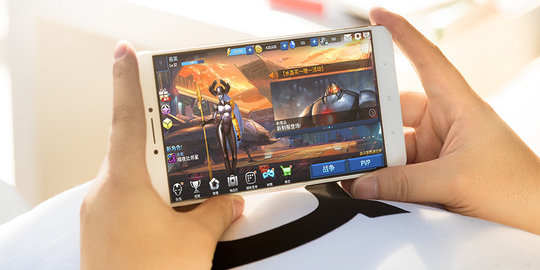 Xiaomi rilis Mi Max, smartphone terbesar dengan jeroan gahar
