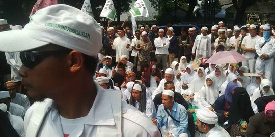 Diskusi Karl Marx di Kampus ISBI Bandung dibubarkan FPI