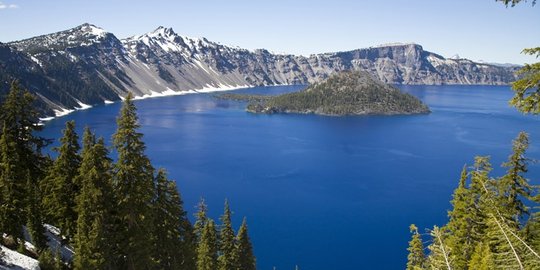 10 Danau terdalam di dunia, Danau Toba ternyata salah satunya!