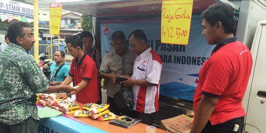 Jelang Ramadhan, PT RNI gelar operasi pasar gula Rp 12.500 per kg