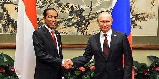 Ke Rusia, Presiden Jokowi jajaki pembelian jet tempur Sukhoi