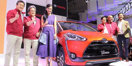 Sejak diperkenalkan, Toyota Sienta sudah diminati 1.078 orang