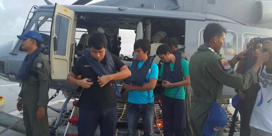 Tetangga ingin tahu kondisi Kapten Ariyanto usai ditawan Abu Sayyaf