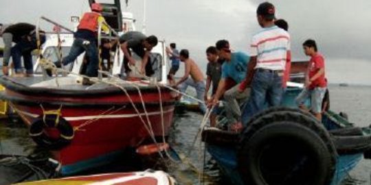 Tabrakan maut 2 speedboat di laut Teluk Balikpapan, 3 orang tewas