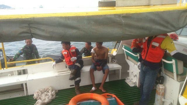 dua speedbat tabrakan di perairan balikpapan