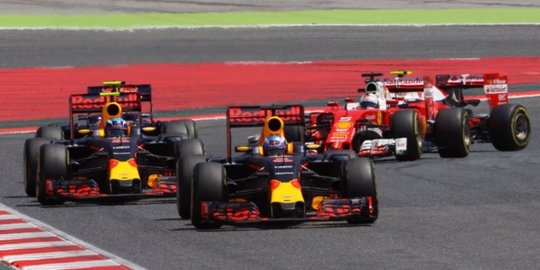 Kejutan dan drama di Formula 1 Spanyol 2016