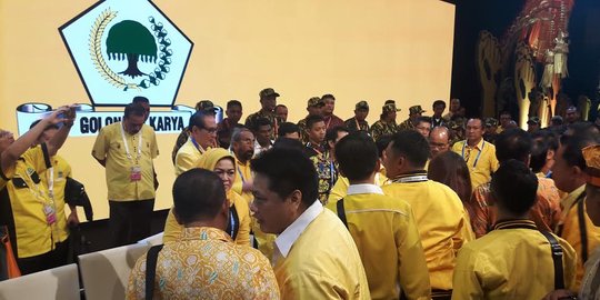 Dini hari, pemilihan calon ketua umum Golkar dimulai