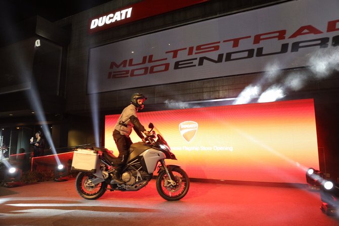 peluncuran ducati multistrada 1200 enduro