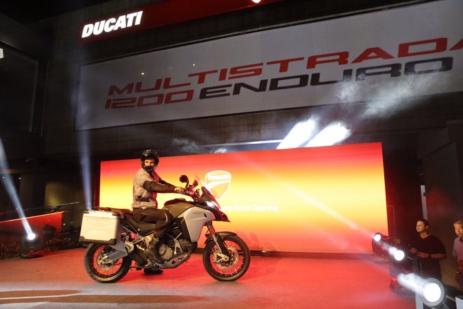 peluncuran ducati multistrada 1200 enduro