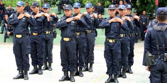 Bersih-bersih, Ahok uji 1.000 calon anggota Satpol PP