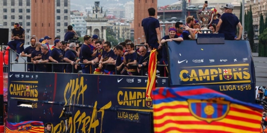 Bendera Catalan dilarang, Barcelona berang
