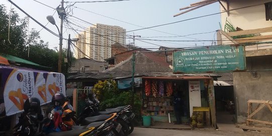 Ahok janjikan apartemen untuk warga Luar Batang korban penggusuran