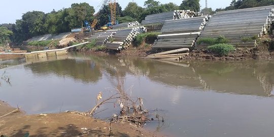 Pro kontra warga bantaran digusur Ahok untuk normalisasi Ciliwung