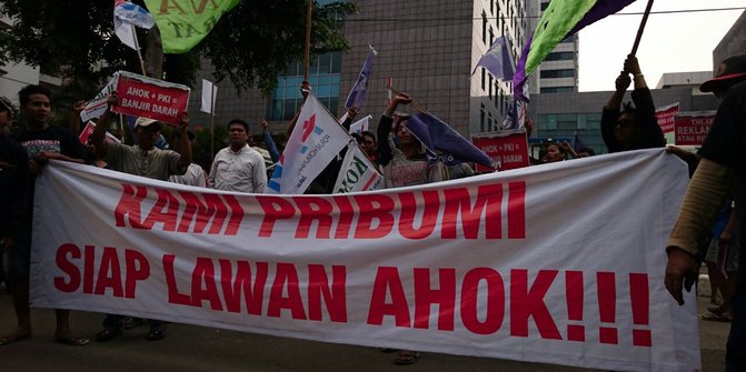 demo lengserkan ahok jangan Warga lengserkan demo Jakut DPRD manis Ahok minta cuma duduk
