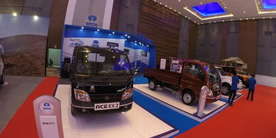 Tata Motors ikut 'mejeng' di GIIAS Makassar 2016