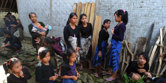 Tenun Baduy ramai diminati wisatawan dalam & luar negeri