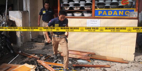 Ini rumah makan Padang di Slipi hancur akibat ledakan tabung gas